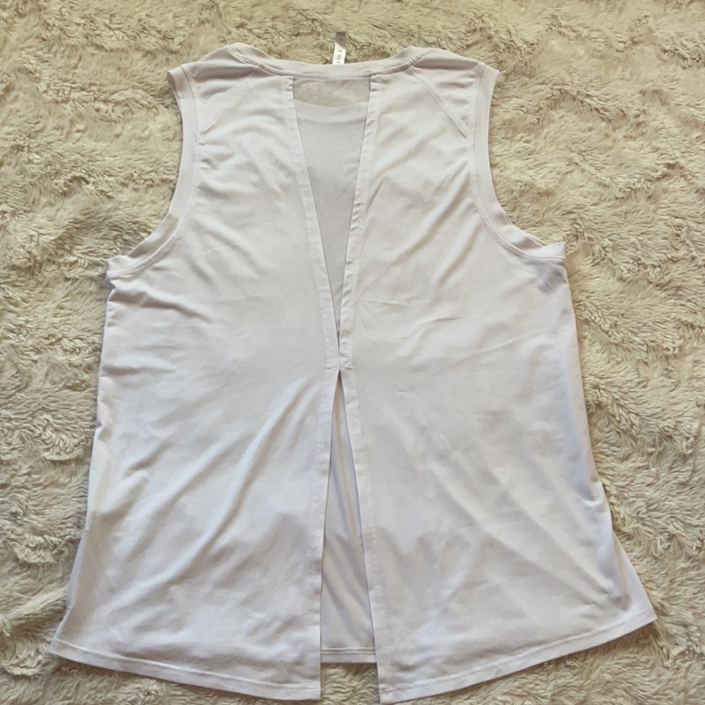 Fabletics Monet V-Back Tie Tank